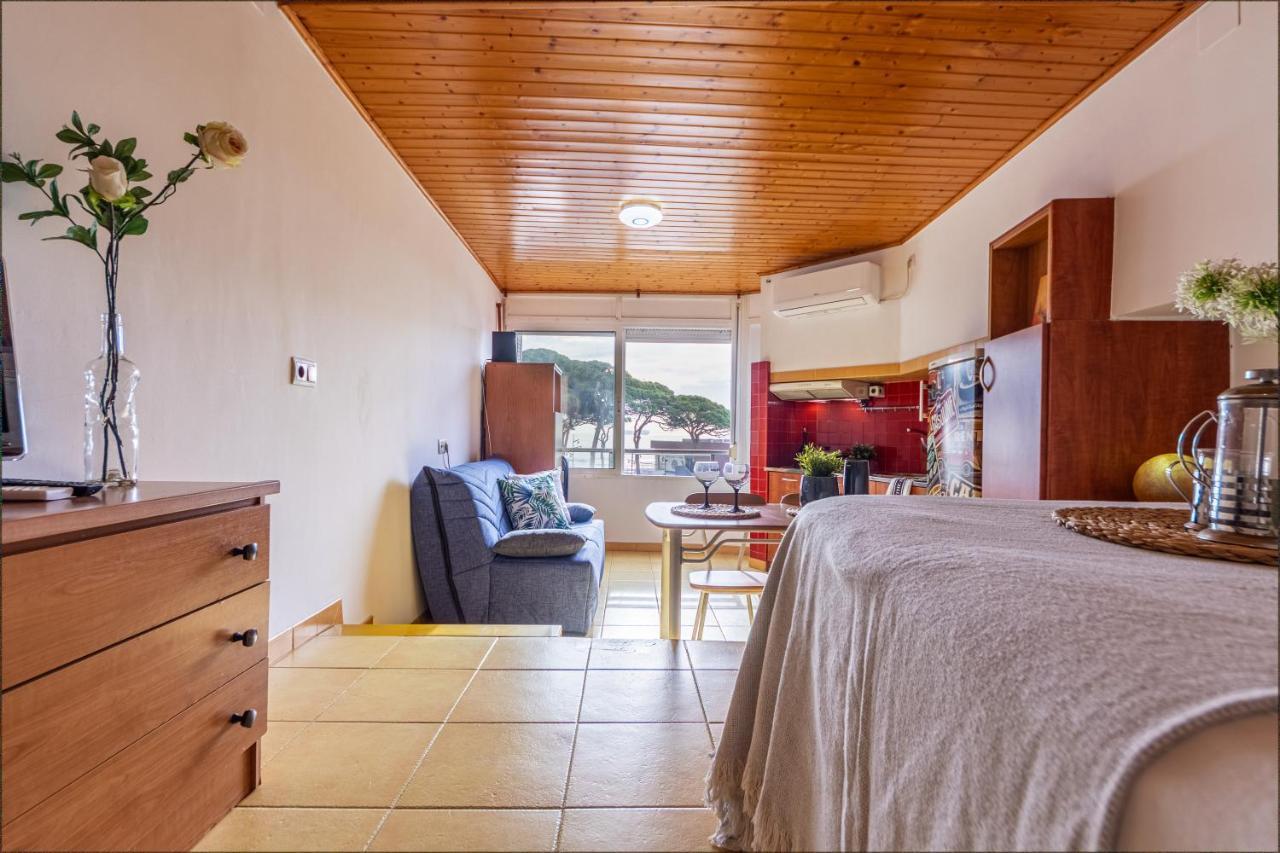 Estudio Delante Del Mar ลาปีเนดา ภายนอก รูปภาพ